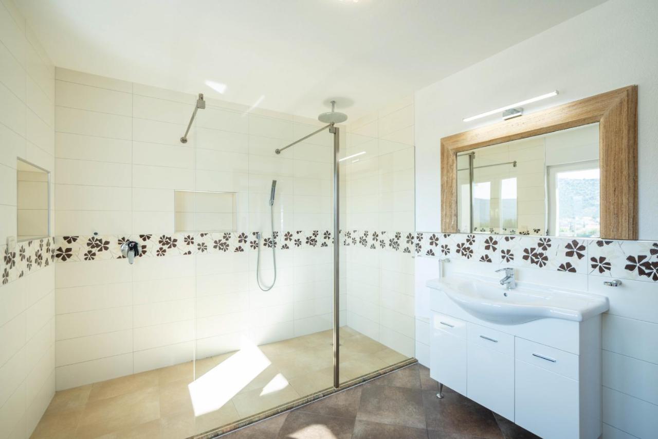 Luxury Villa Ivana Маріна Екстер'єр фото